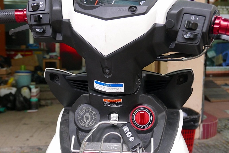 cach chong trom xe may dip giap tet