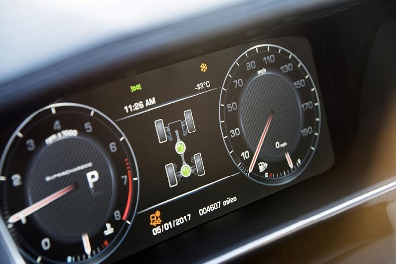 4 bai thu nghiem toc do cua range rover sport svr