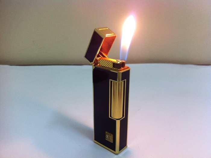 12 vat dung nen tranh de trong o to