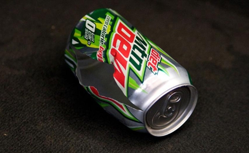 12 vat dung nen tranh de trong o to