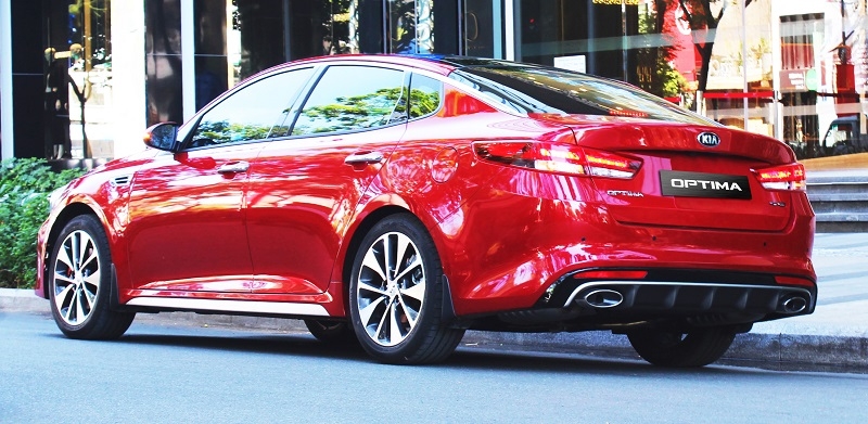 12 tinh nang giup kia optima lot top xe tot nhat nam 2017