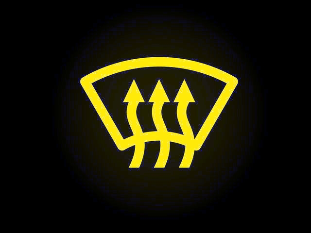 Xử lý kính lái bị mờ hơi nước do trời nồm xu ly kinh lai bi mo hoi nuoc do troi nom