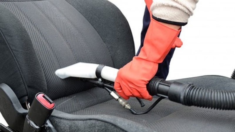 Cách xử lý nội thất xe khi bị ngập nước cach xu ly noi that xe khi bi ngap nuoc