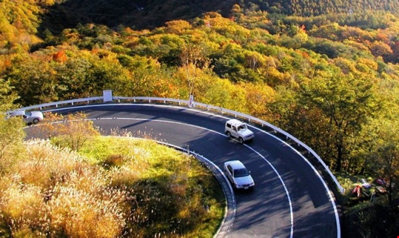 Quay đầu xe, vào cua an toàn cho người mới lái