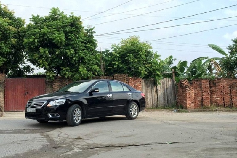 quay dau xe vao cua an toan cho nguoi moi lai