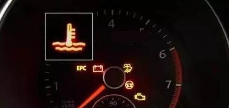 5 đèn cảnh báo trên ô tô không thể bỏ qua 5 den canh bao tren o to khong the bo qua