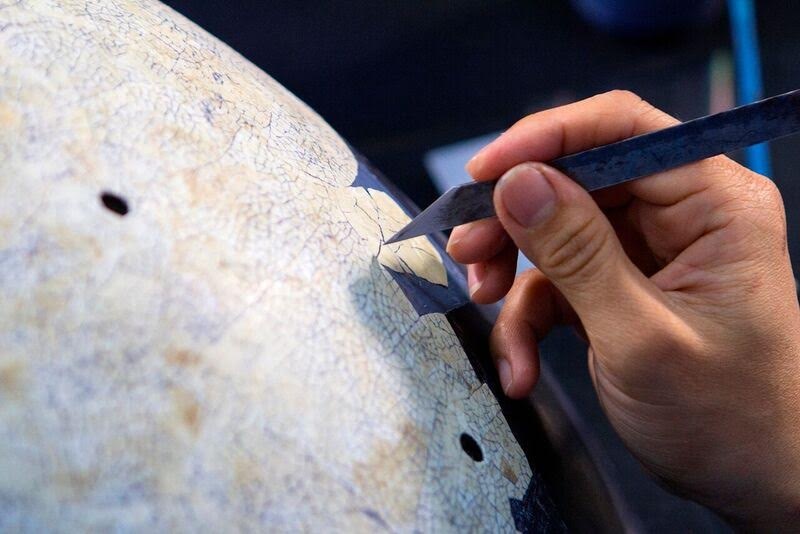 Ngỡ ngàng với Vespa Primavera cẩn trứng độc lạ ngo ngang voi vespa primavera can trung doc la