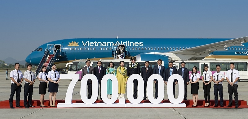 vietnam airlines don hanh khach thu 20 trieu