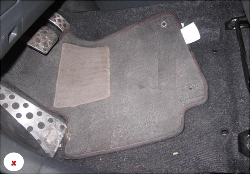 lam the nao de nhan biet phu kien o to chinh hang