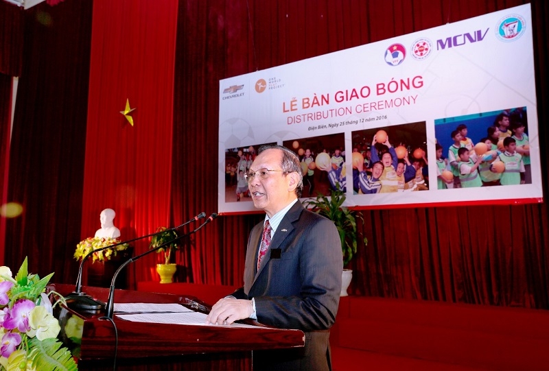 gan 6500 trai bong den tay hoc sinh dien bien