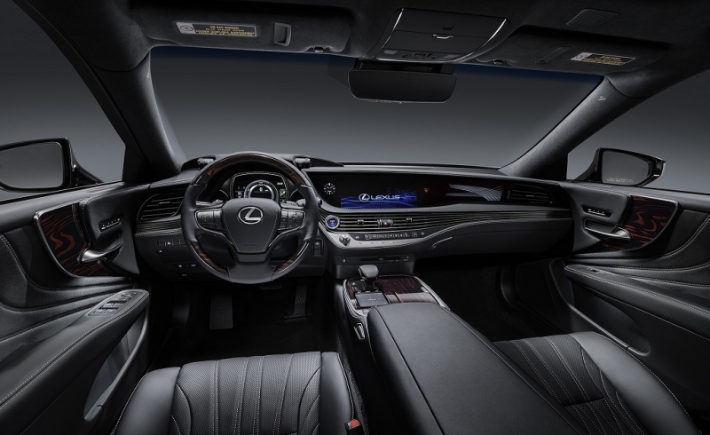 lexus ls 2019 gia tu 7 ty dong tai viet nam