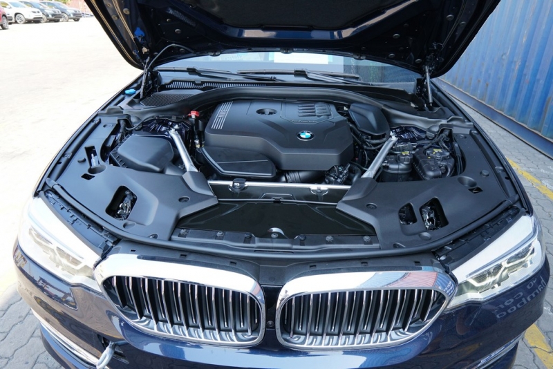 bmw series 5 2019 ve viet nam gia tu 24 ty dong