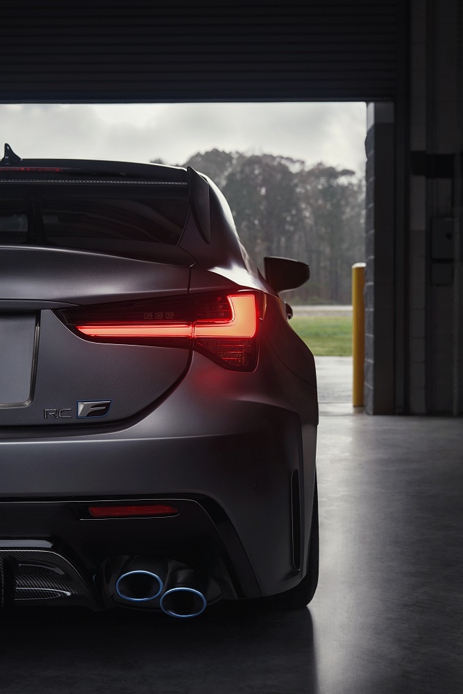 Lexus RC F 2020 và RC F Track Edition lộ diện tại Detroit 2019
