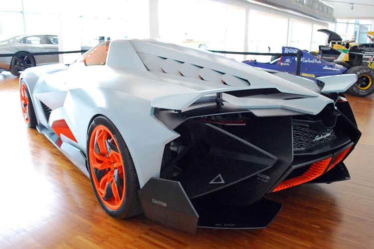 Những mẫu siêu xe Lamborghini xấu đau xấu đớn