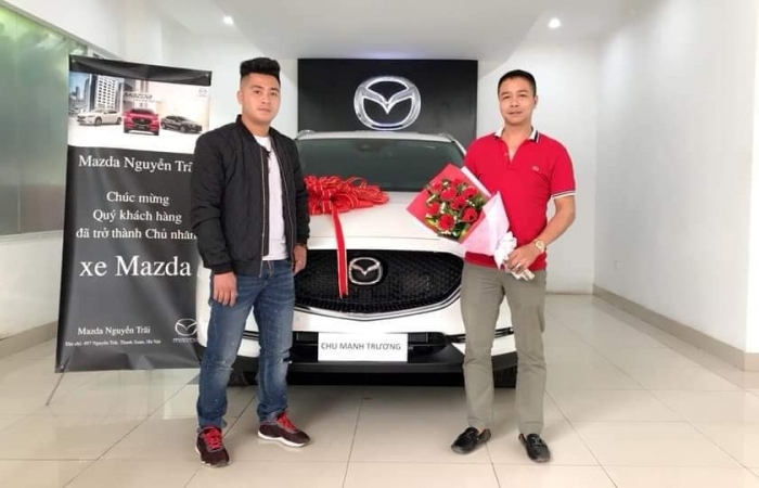 lo dien chu nhan mazda cx 5 bien ngu quy 6 tai ha noi
