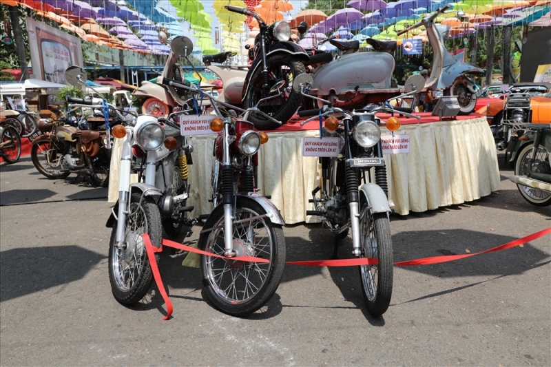 man nhan voi loat xe co quy hiem nhat viet nam tai ngay hoi xe co