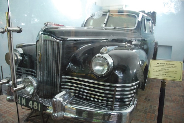 nhung mau o to vao sinh ra tu cung chu tich ho chi minh