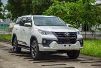 video gia i ma hie n tuo ng fortuner giam 120 trieu