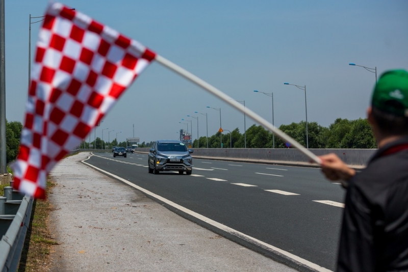 mitsubishi xpander lap ky luc moi ve tiet kiem nhien lieu