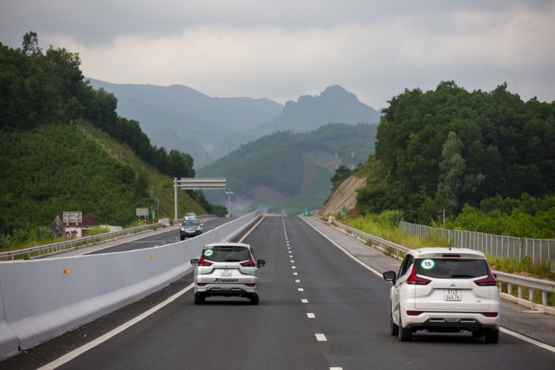 mitsubishi xpander lap ky luc moi ve tiet kiem nhien lieu