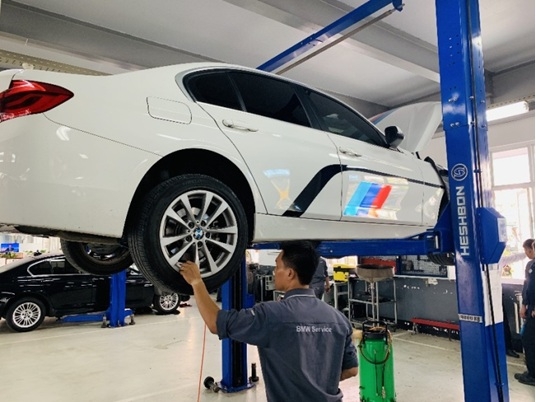 Thaco triển khai dịch vụ bảo dưỡng xe BMW di động bmw va thaco cham soc chu xe bmw tan rang
