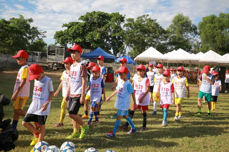 trai he bong da thieu nien toyota 2019 do bo vao nghe an