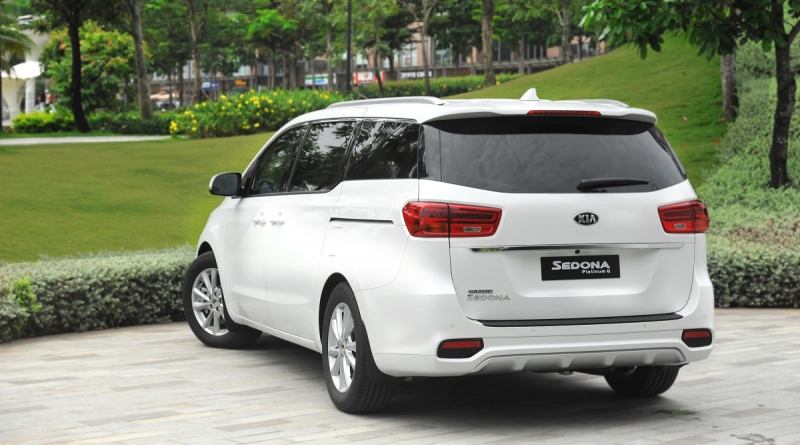 kia sedona 2019 gia tu 113 ty dong