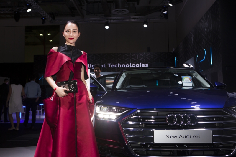 man nhan voi dan dai su audi tai trien lam audi brand experience 2018