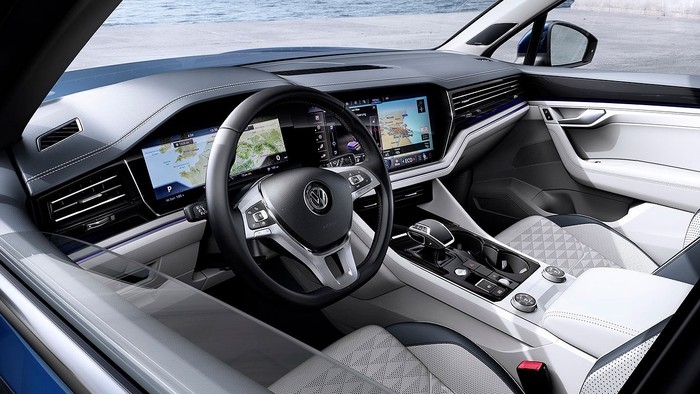 Volkswagen Touareg 2019 sẵn sàng cho màn ra mắt tại Vietnam Motor Show volkswagen touareg 2019 san sang cho man ra mat tai vietnam motor show