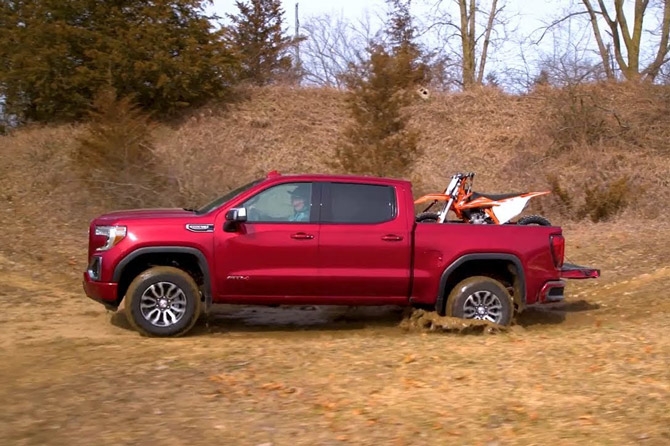 Top 10 xe bán tải và SUV địa hình tốt nhất thế giới