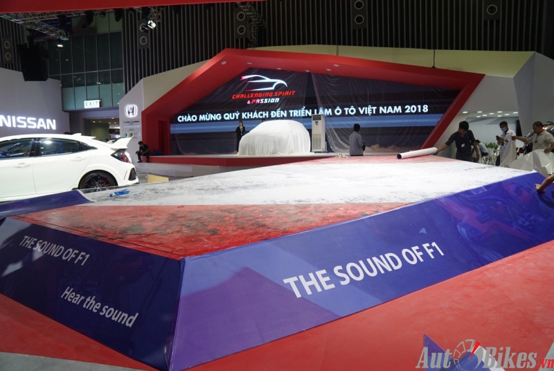 vietnam motor show 2018 san sang cho ngay khai mac