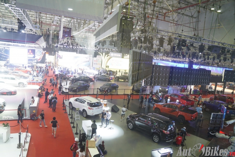 vietnam motor show 2018 san sang cho ngay khai mac