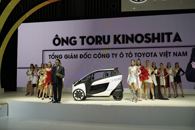 toyota i road concept duoc gioi thieu tai vms 2018