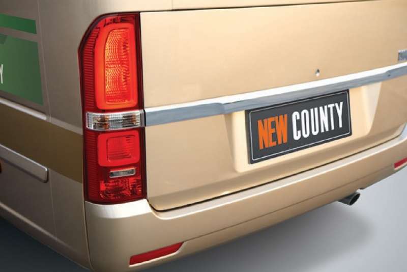 Hyundai County mới giá 1,4 tỷ đồng hyundai county the he moi ra mat gia 14 ty dong