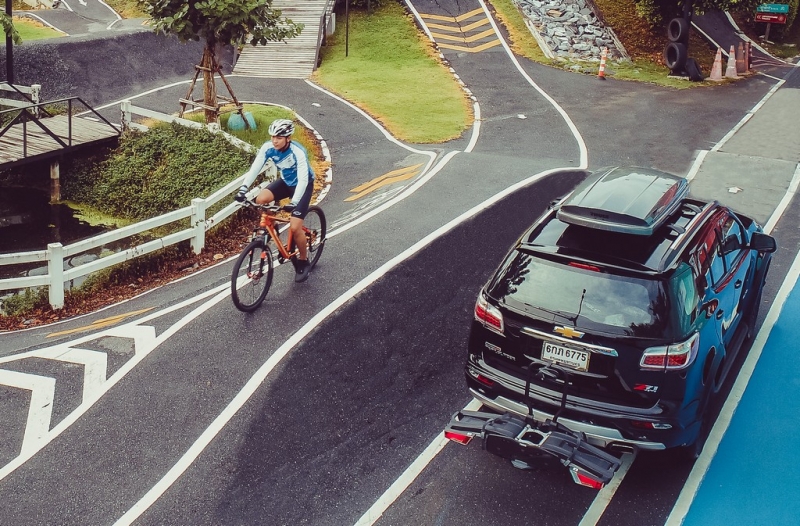 man nhan voi bo anh cuc chat cua chevrolet colorado storm va trailblazer