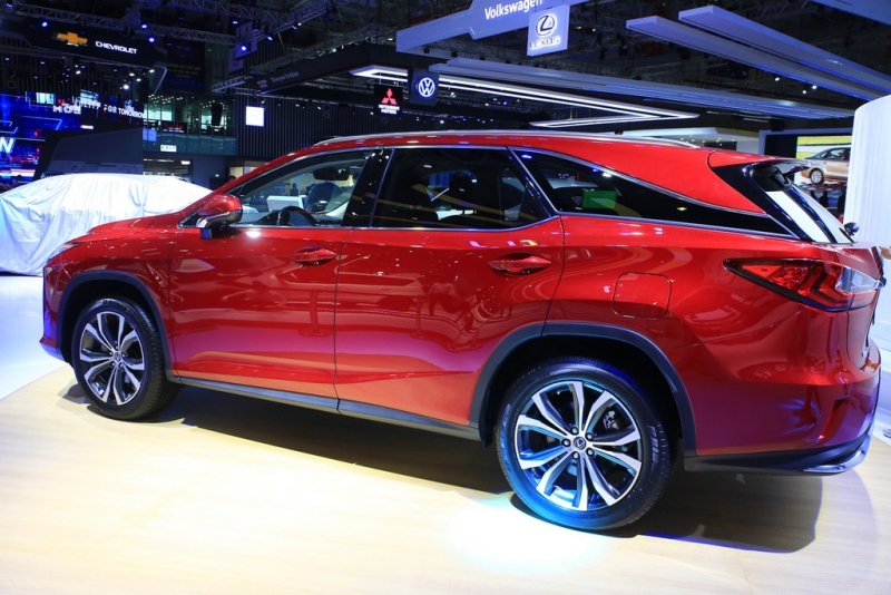 trai nghiem lexus phong cach song va cong nghe hybrid tien tien