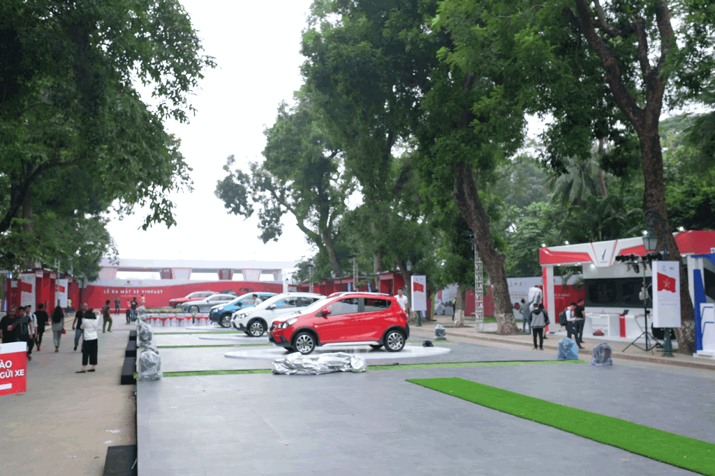 he lo hang nong vinfast truoc gio ra mat