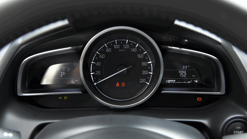 chum anh mazda2 2019 tai viet nam