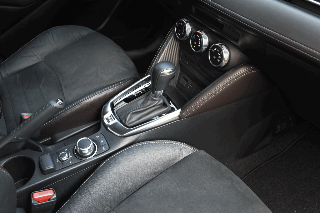 chum anh mazda2 2019 tai viet nam