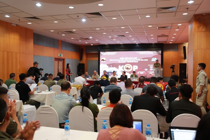 sap khai mac giai kop 2018