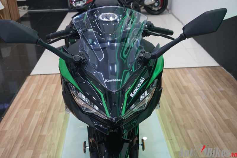 Dán PPF xe Moto Kawasaki NINJA 400  Có khả năng chống trầy xước