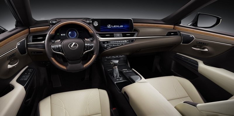 Lexus ES 250 2019 chào sân cuối năm, giá 2,5 tỷ đồng lexus es 250 2019 chao san cuoi nam gia 25 ty dong
