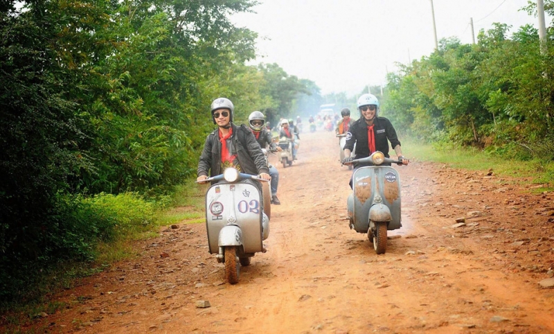 Bộ sưu tập xe cổ của rapper Đinh Tiến Đạt khiến dân chơi thèm khát