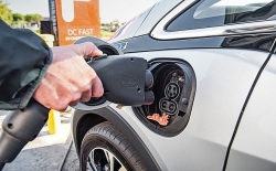 Hơn 90% người dùng ô tô điện không muốn quay lại xe chạy xăng, dầu
