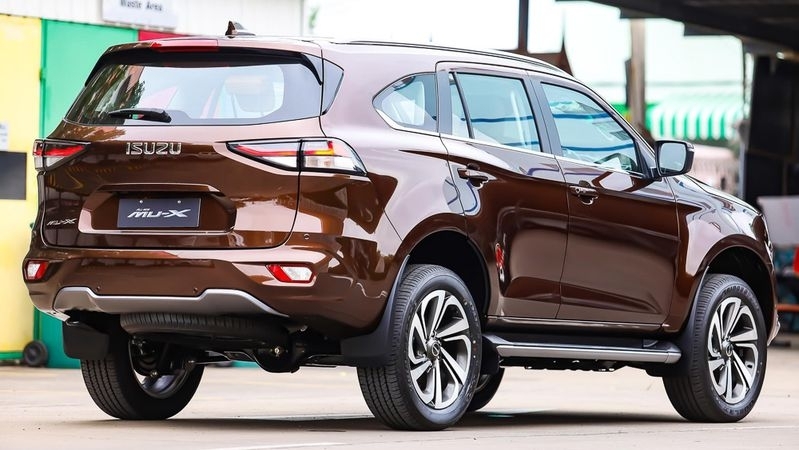 Isuzu mu-X 2021 tại thị trường Thái Lan