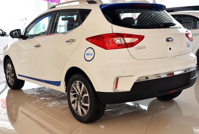 Đề nghị xử lý ô tô nhập khẩu chứa bản đồ 'đường lưỡi bò' Đề nghị xử lý ô tô nhập khẩu chứa bản đồ 'đường lưỡi bò'