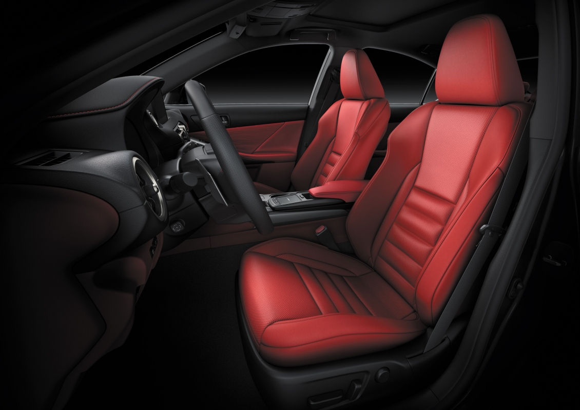 Chiêm ngưỡng loạt xe Lexus F Sport vừa ra mắt tại Việt Nam