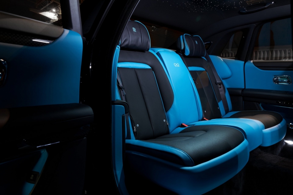 Rolls-Royce Ghost Black Badge 2022