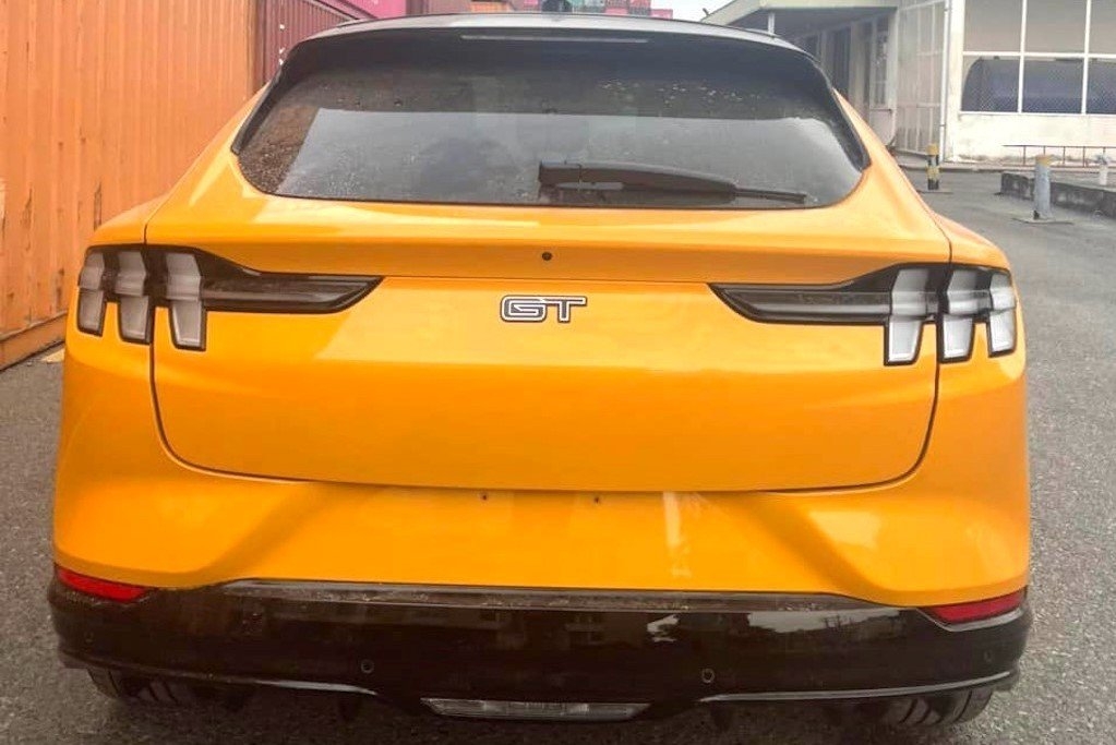 Xe điện Ford Mustang Mach-E đầu tiên cập bến tại Việt Nam Xe điện Ford Mustang Mach-E đầu tiên cập bến tại Việt Nam