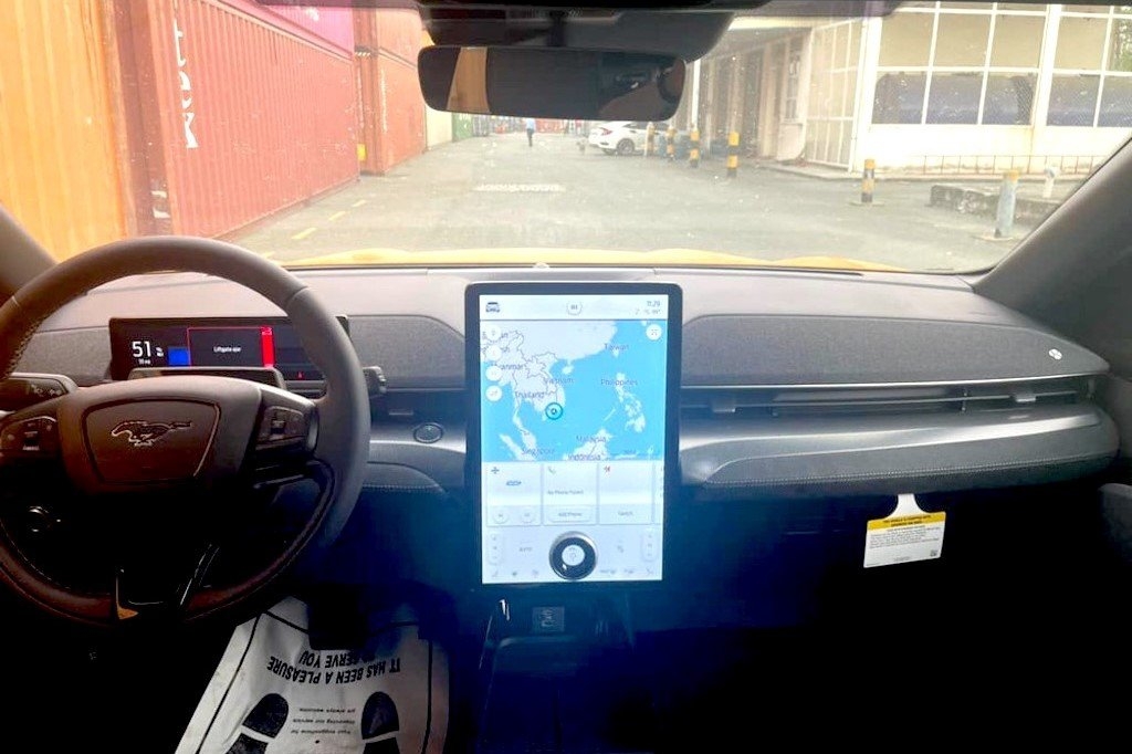 Xe điện Ford Mustang Mach-E đầu tiên cập bến tại Việt Nam Xe điện Ford Mustang Mach-E đầu tiên cập bến tại Việt Nam